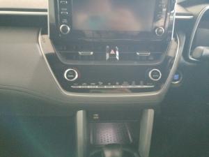 Toyota Corolla Cross 1.8 XR - Image 18