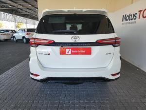 Toyota Fortuner 2.8GD-6 4x4 - Image 5