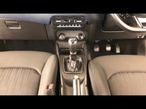 Toyota Starlet 1.5 Xi - Image 6