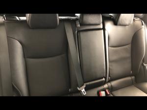 Toyota Corolla Cross 1.8 XR - Image 11