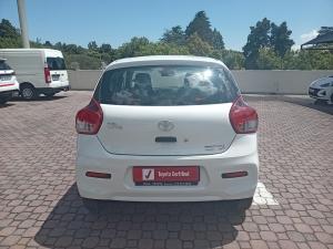 Toyota Vitz 1.0 - Image 5