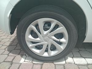 Toyota Vitz 1.0 - Image 18
