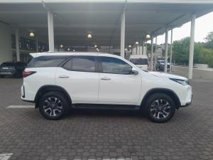 Toyota Fortuner 2.8GD-6 4x4 - Image 3