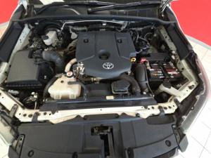 Toyota Hilux 2.8 GD-6 RB Legend RS 4X4 automaticD/C - Image 10