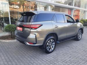 Toyota Fortuner 2.4GD-6 4X4 automatic - Image 2