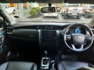 Toyota Fortuner 2.4GD-6 4X4 automatic - Image 6