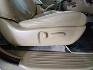 Toyota Fortuner 3.0D-4D Raised Body automatic - Image 15