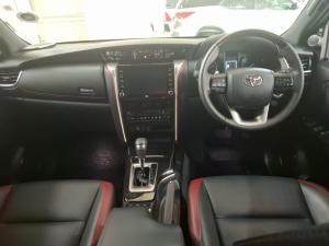 Toyota Fortuner 2.8GD-6 Raised Body automatic - Image 6