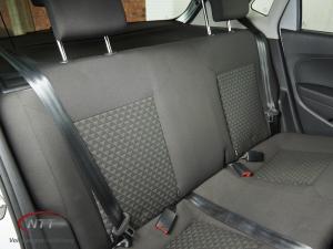 Volkswagen Polo Vivo 1.4 - Image 15