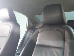 Volkswagen Polo 1.6 Life - Image 15