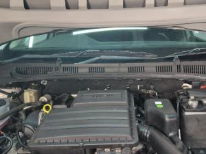 Volkswagen Polo 1.6 Life - Image 18