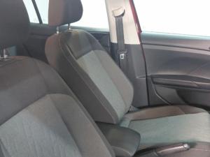 Volkswagen T-CROSS 1.0 TSI Life DSG - Image 9