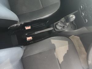 Nissan NP200 1.6 Safety PackS/C - Image 12