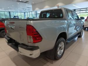 Toyota Hilux 2.8GD-6 double cab Raider auto - Image 12