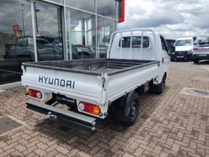 Hyundai H-100 Bakkie 2.6D deck - Image 3