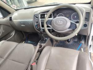 Hyundai H-100 Bakkie 2.6D deck - Image 5