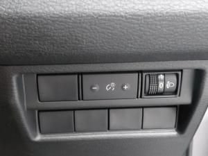 Mitsubishi Triton 2.4DI-D double cab GLS 4x4 auto - Image 13