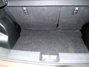 Toyota Starlet 1.5 Xi - Image 6