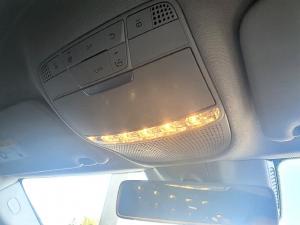 Mercedes-Benz C-Class C180 - Image 13