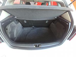 Volkswagen Polo Vivo hatch 1.4 Trendline - Image 19