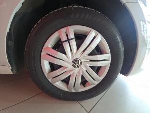 Volkswagen Polo Vivo hatch 1.4 Trendline - Image 21
