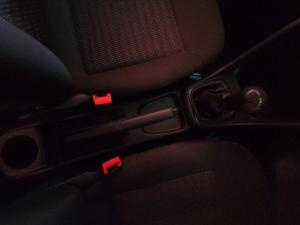 Volkswagen Polo Vivo hatch 1.4 Trendline - Image 23