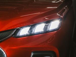 Suzuki Grand Vitara 1.5 GLX manual - Image 11