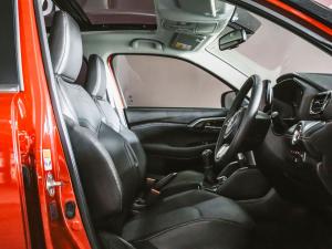 Suzuki Grand Vitara 1.5 GLX manual - Image 24