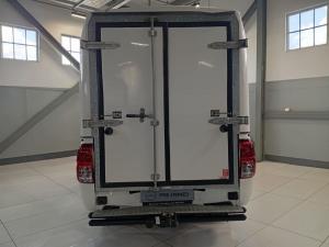 Toyota Hilux 2.0 single cab S (aircon) - Image 5