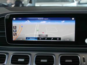 Mercedes-Benz GLE GLE300d 4Matic - Image 12