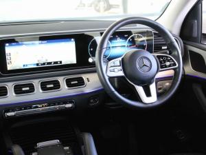 Mercedes-Benz GLE GLE300d 4Matic - Image 18
