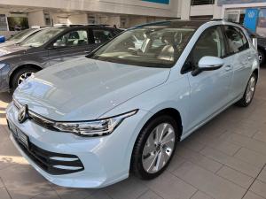 Volkswagen Golf 1.4TSI Life Plus - Image 3