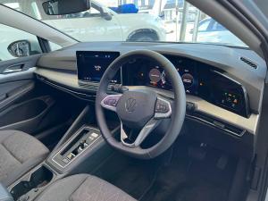 Volkswagen Golf 1.4TSI Life Plus - Image 9