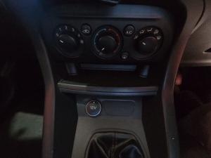 Ford Figo hatch 1.5 Ambiente - Image 17