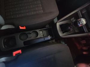 Ford Figo hatch 1.5 Ambiente - Image 22