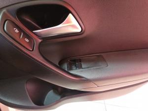 Volkswagen Polo Vivo hatch 1.4 Trendline - Image 28