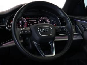 Audi Q8 55TFSI quattro - Image 19