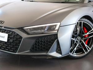 Audi R8 coupe V10 performance quattro - Image 2