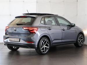 Volkswagen Polo hatch 1.0TSI Life manual - Image 9