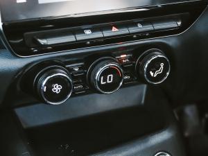 Nissan Magnite 1.0 Turbo Acenta Plus auto - Image 14