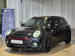 MINI Clubman Cooper S Clubman - Image 2