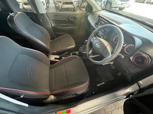 Hyundai Grand i10 1.2 Premium hatch - Image 12
