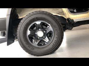 Toyota Land Cruiser 76 2.8GD-6 station wagon VX - Image 20