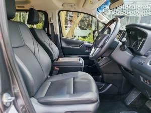 Toyota Quantum 2.8 LWB bus 9-seater VX Premium - Image 7