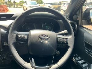 Toyota Hilux 2.8GD-6 double cab 4x4 Legend 55 - Image 8