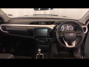 Toyota Hilux 2.8GD-6 double cab Raider auto - Image 6