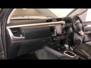 Toyota Hilux 2.8GD-6 double cab Raider auto - Image 7