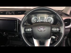 Toyota Hilux 2.8GD-6 double cab Raider auto - Image 8