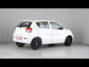 Toyota Vitz 1.0 XR manual - Image 2