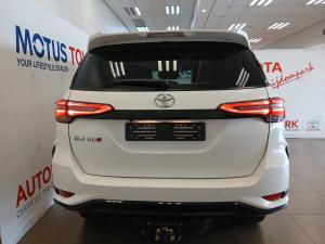 Toyota Fortuner 2.4GD-6 auto - Image 5